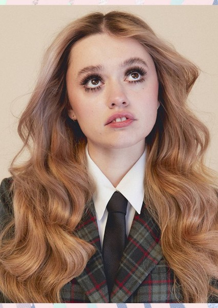 Amiee Lou Wood photo