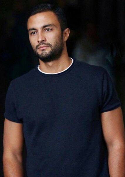 Amir Jadidi photo