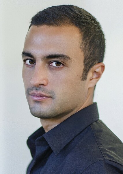 Amir Jadidi photo