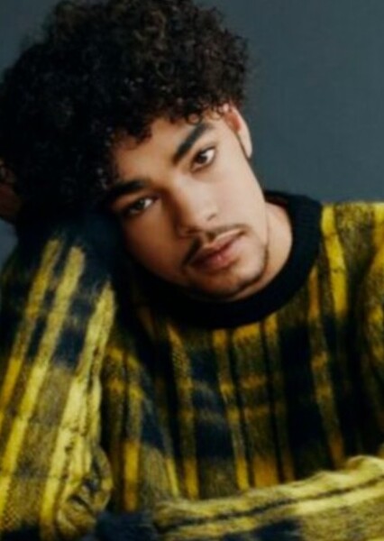 Amir Wilson photo