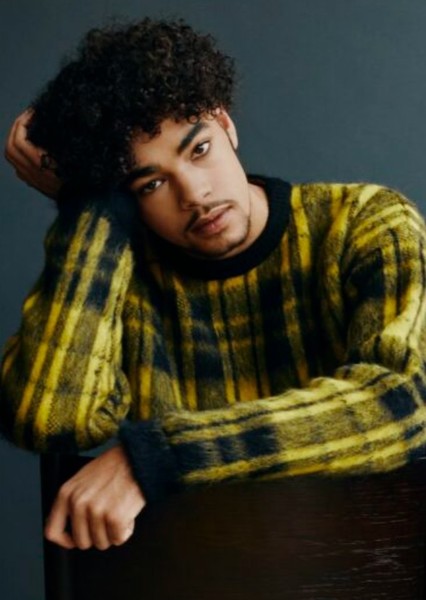 Amir Wilson photo