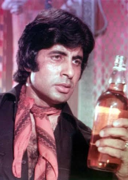 Amit Kapoor (Suhaag) photo