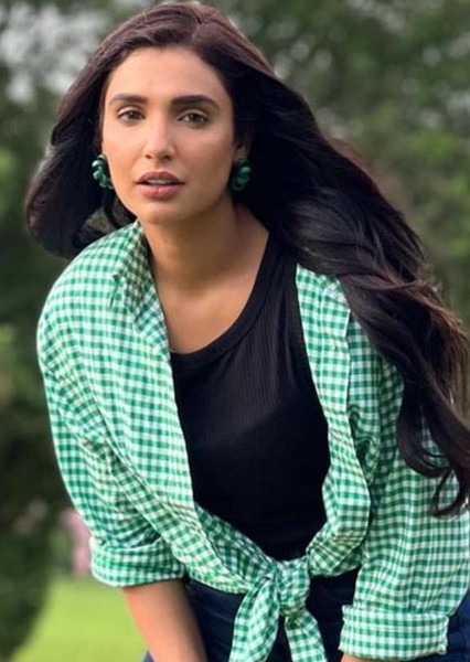 Amna Ilyas photo