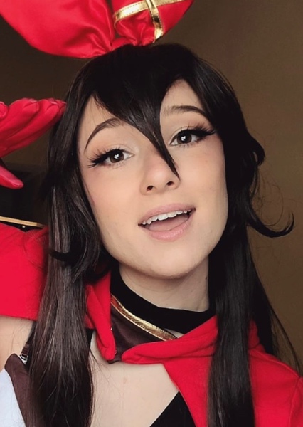 Amy (Amy Kay ASMR) photo