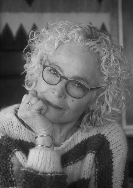 Amy Irving