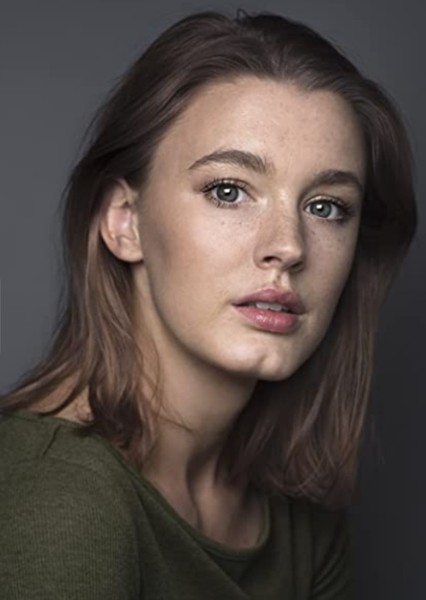 Amy James-Kelly photo