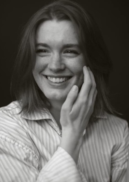 Amy James-Kelly photo