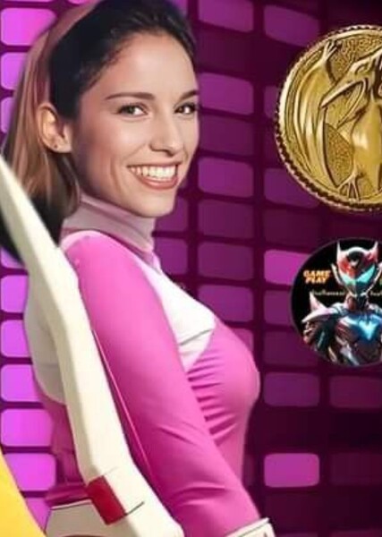 Amy Jo Johnson photo