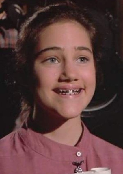 Amy Linker photo