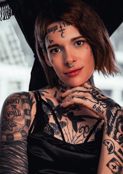 Amy Nosferatu
