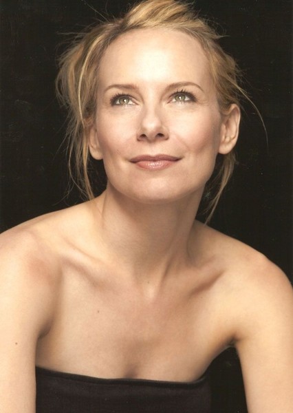 Amy Ryan photo