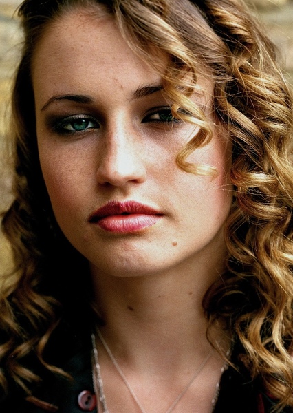 Amy Studt