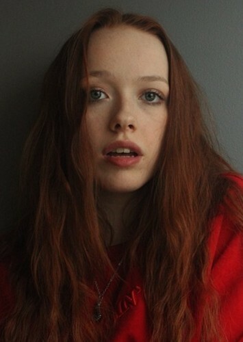 Amybeth McNulty photo