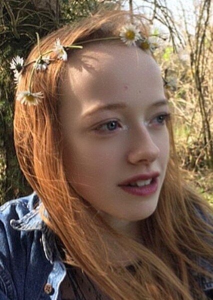 Amybeth McNulty photo