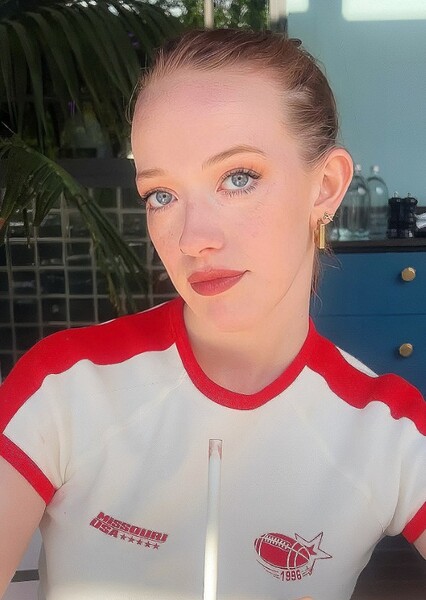 Amybeth McNulty photo