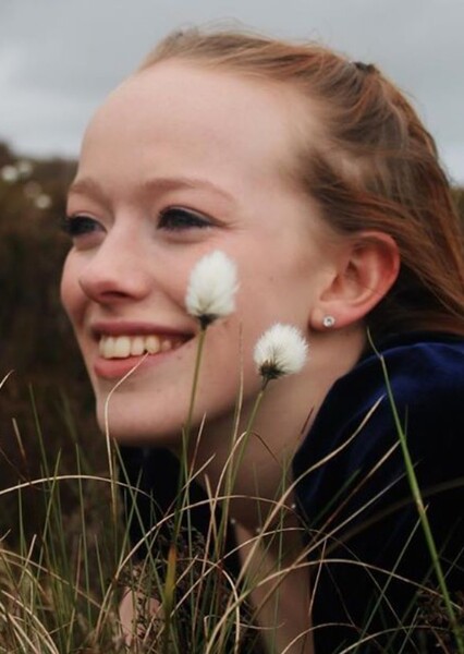 Amybeth McNulty photo