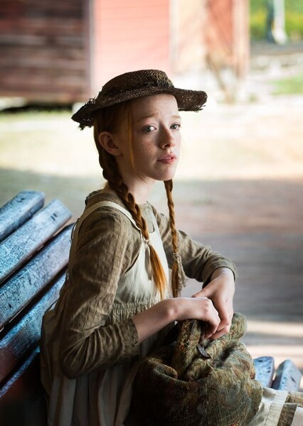 Amybeth McNulty photo