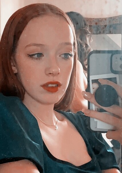 Amybeth McNulty photo