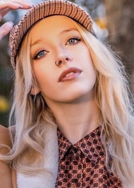 Amybeth McNulty photo