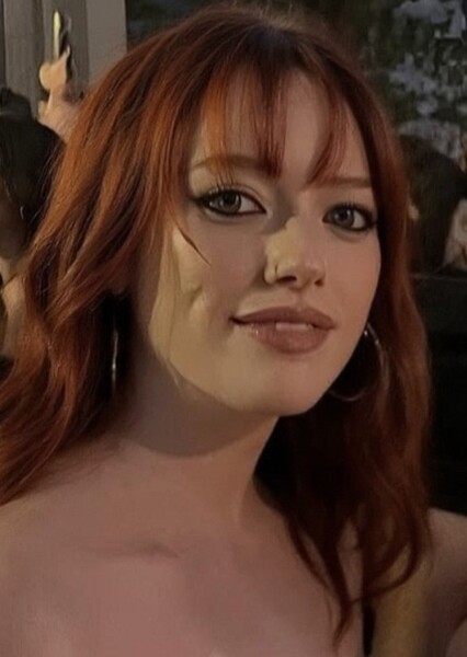Amybeth McNulty photo