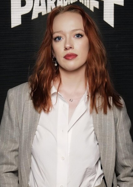 Amybeth McNulty photo