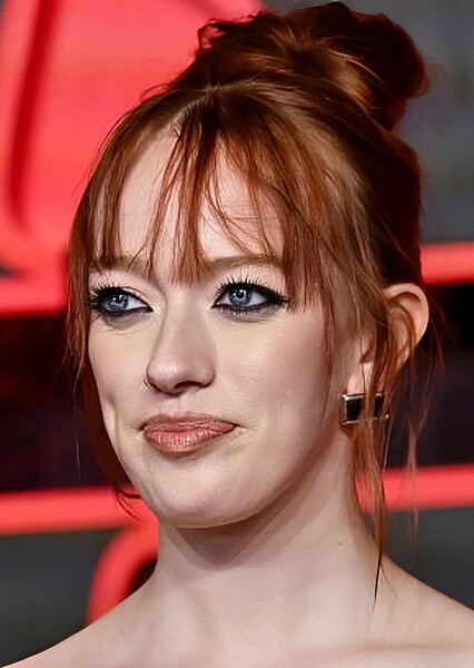 Amybeth McNulty photo