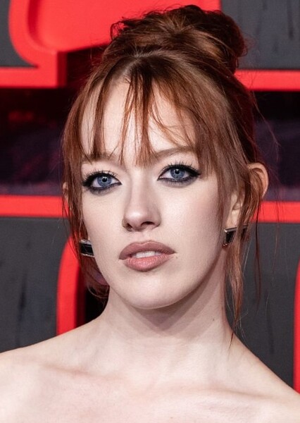 Amybeth McNulty photo
