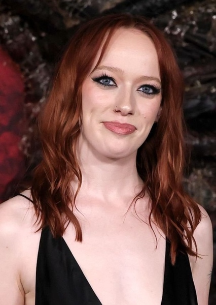 Amybeth McNulty photo