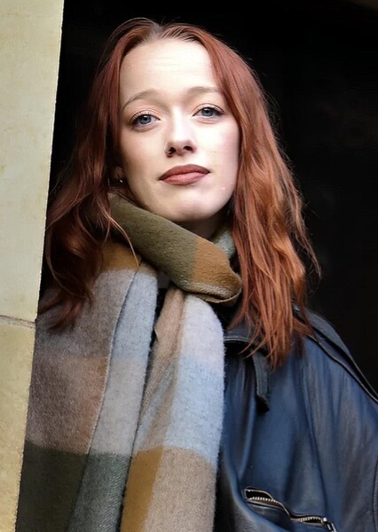 Amybeth McNulty