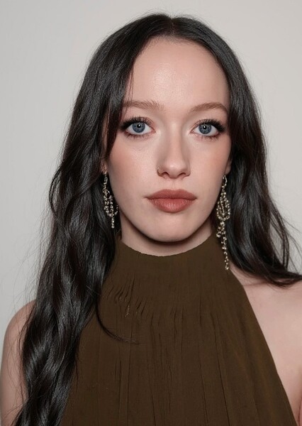 Amybeth McNulty photo