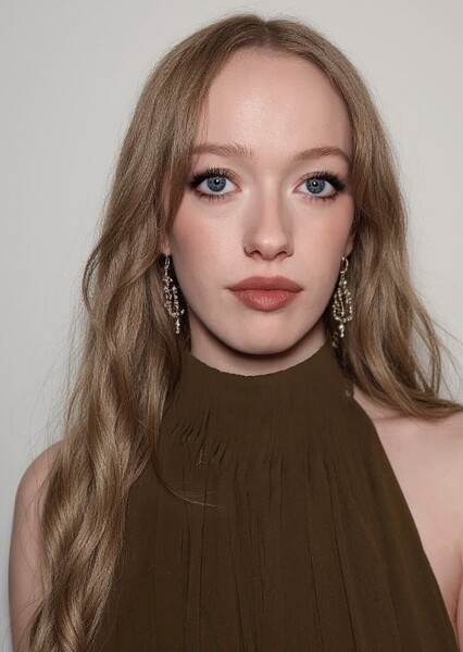 Amybeth McNulty photo