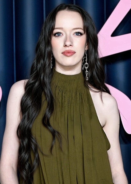 Amybeth McNulty photo