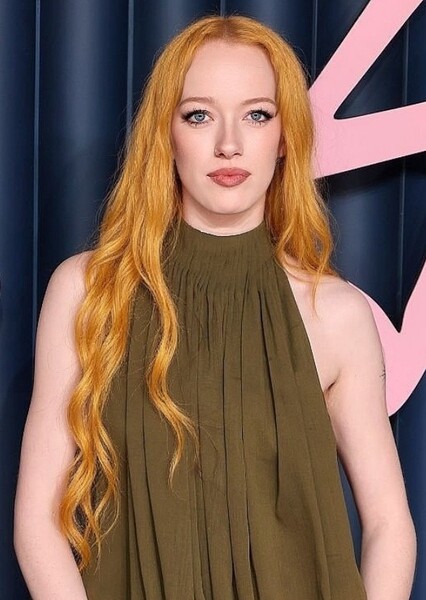 Amybeth McNulty