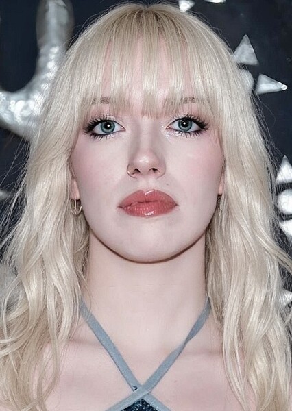Amybeth McNulty photo