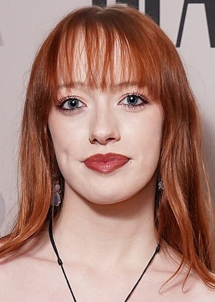 Amybeth McNulty