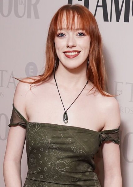 Amybeth McNulty photo