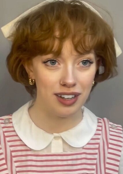 Amybeth McNulty photo