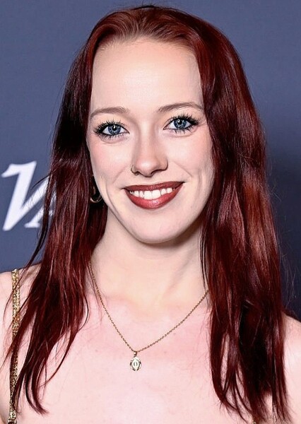 Amybeth McNulty photo