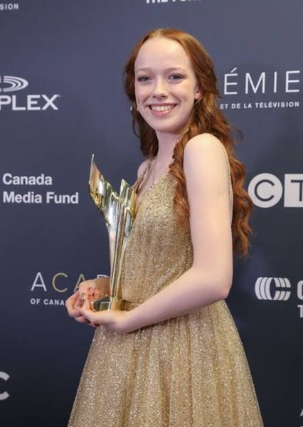 Amybeth McNulty photo