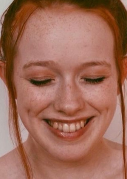 Amybeth McNulty photo