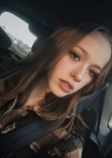 Amybeth McNulty photo