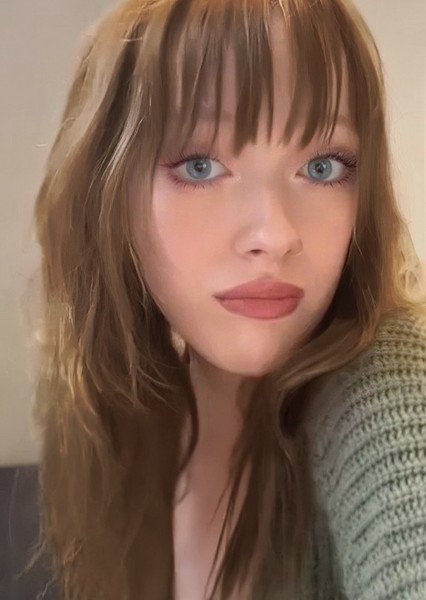 Amybeth McNulty