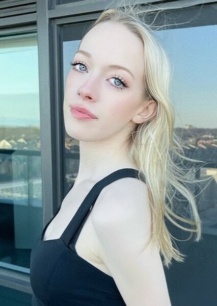 Amybeth McNulty photo
