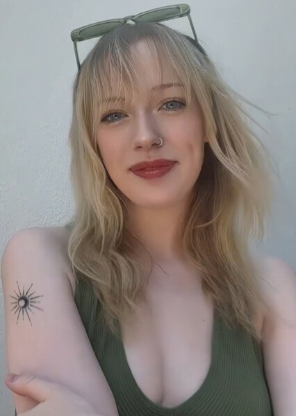Amybeth McNulty photo