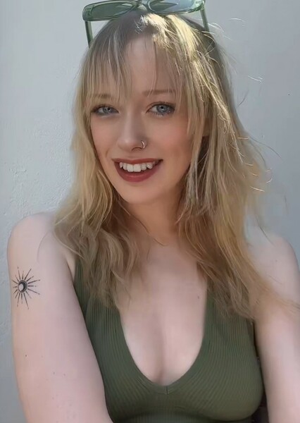 Amybeth McNulty