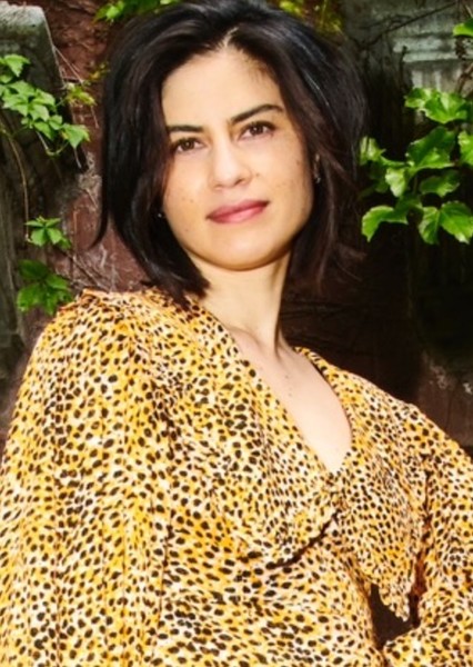 Ana Cruz Kayne photo