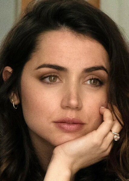 Ana de Armas photo