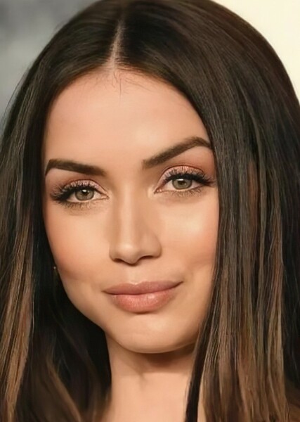 Ana de Armas photo