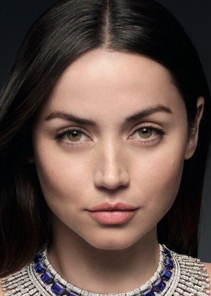 Ana de Armas photo