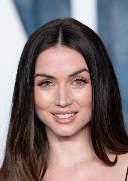 Ana de Armas photo